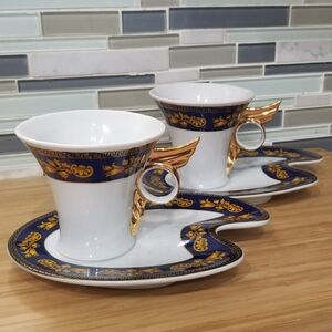 Elegant Italian GNA Fine Porcelain Winged Handle‎ Tea Cup & Saucer Set